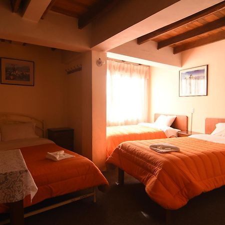 Tambo Cusco Inn エクステリア 写真